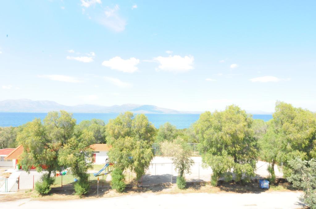 Agioi Apostoloi  Kinetta Apartments מראה חיצוני תמונה