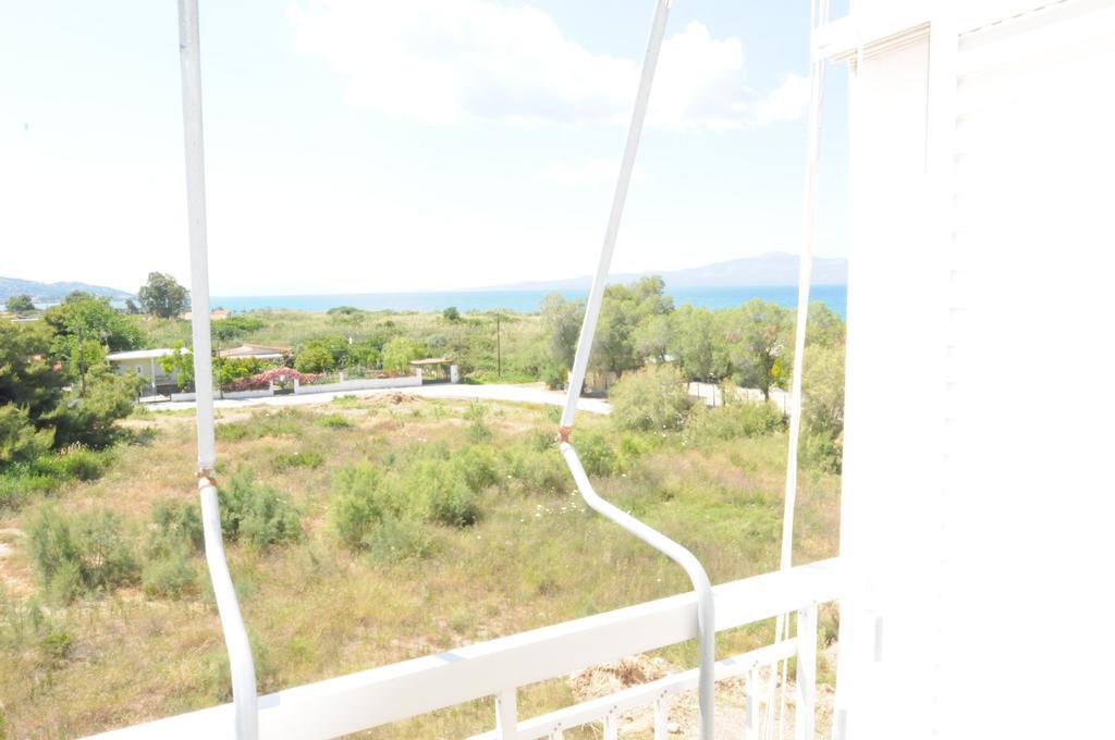 Agioi Apostoloi  Kinetta Apartments מראה חיצוני תמונה