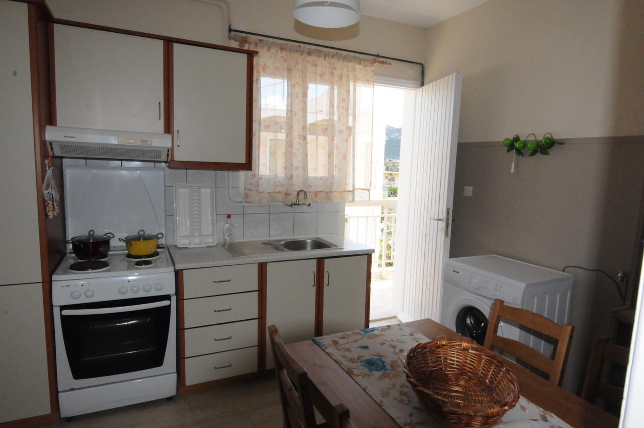 Agioi Apostoloi  Kinetta Apartments מראה חיצוני תמונה