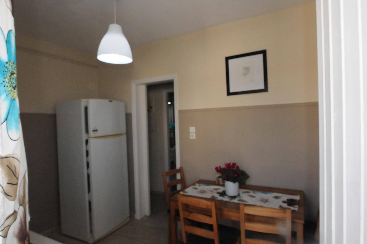 Agioi Apostoloi  Kinetta Apartments מראה חיצוני תמונה