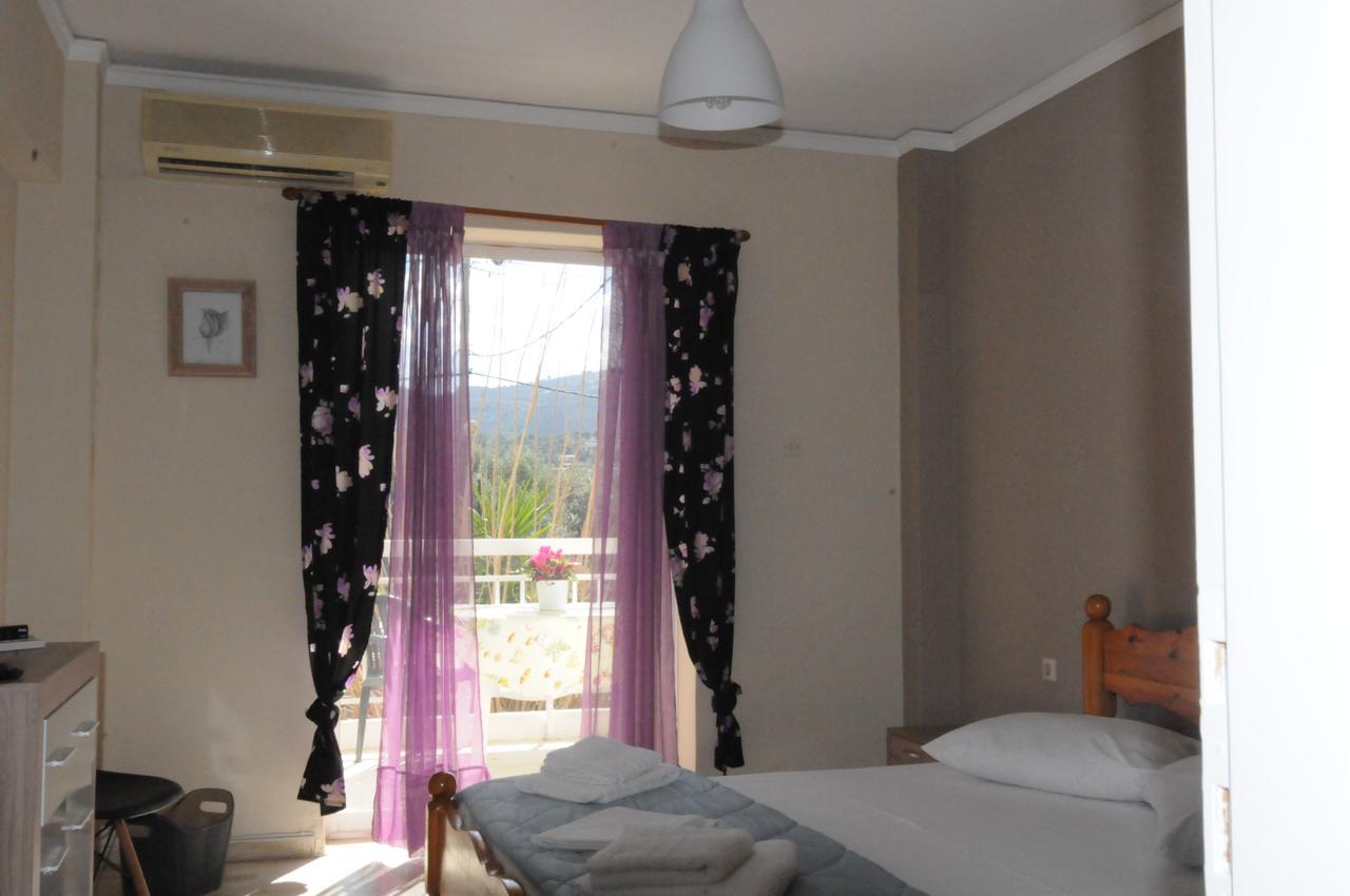 Agioi Apostoloi  Kinetta Apartments מראה חיצוני תמונה