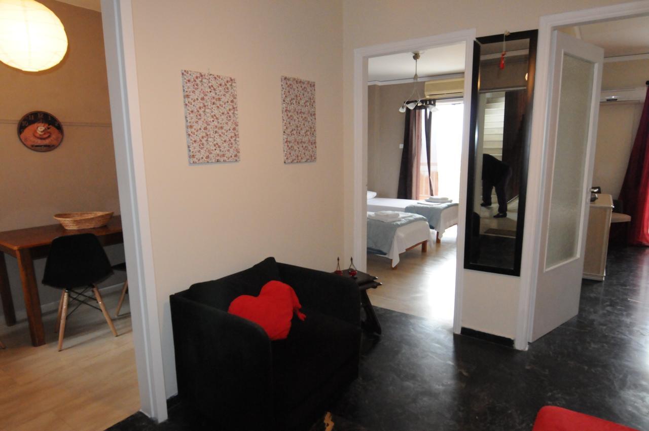 Agioi Apostoloi  Kinetta Apartments מראה חיצוני תמונה